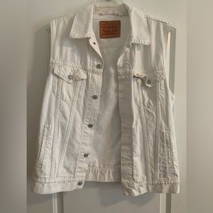 Levi’s Vintage White Vest - Size L